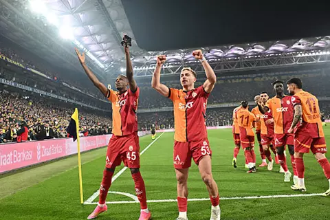 تشكيل جالاتا سراي.. أوسيمين يقود الهجوم وإيكاردي على الدكة أمام ليفربول